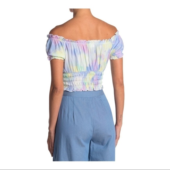 ♥️ABOUND♥️TIE Dye off the shoulder crop top size (XXSmall) - Picture 3 of 5